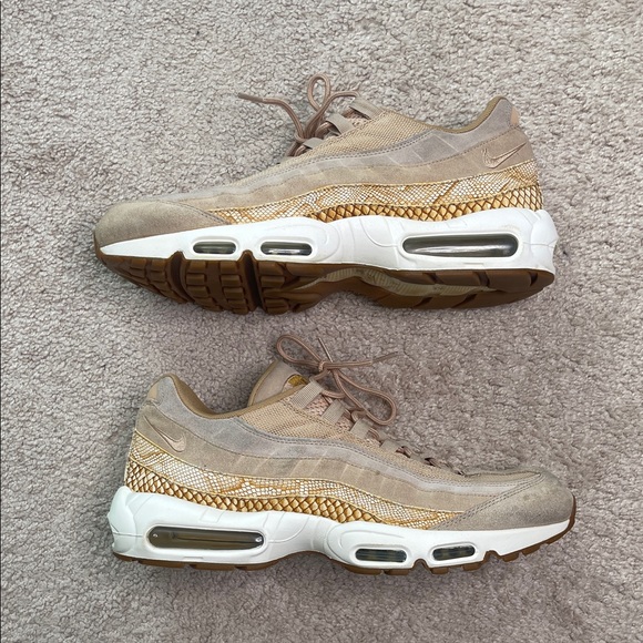 Nike Other - RARE Nike Air Max 95 Vanchetta Tan Snake